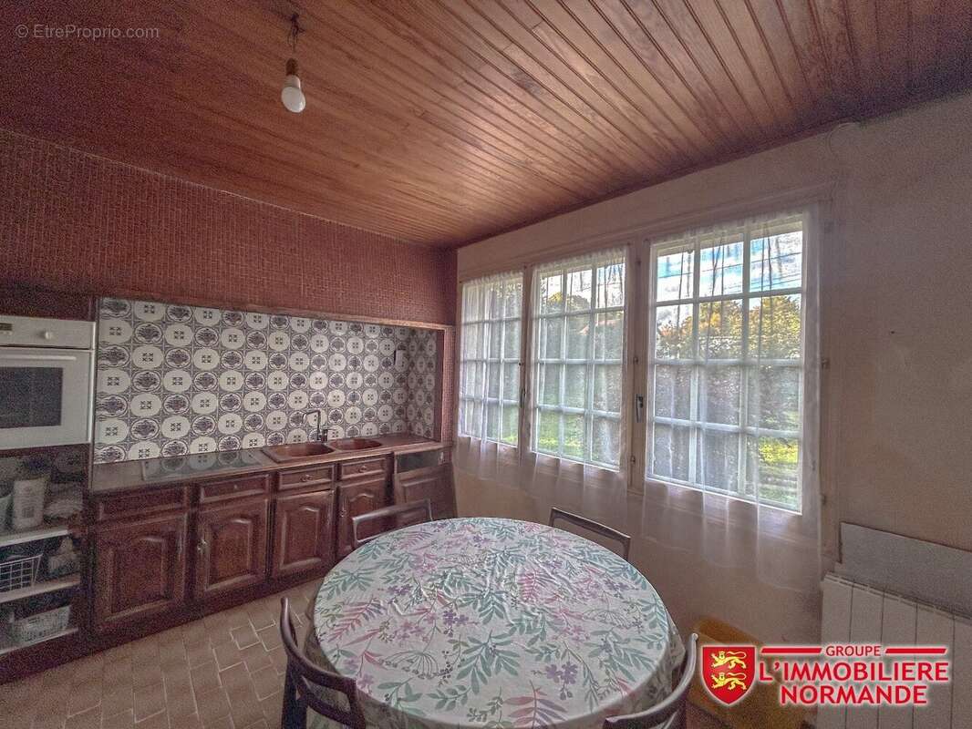 Maison à BENNECOURT