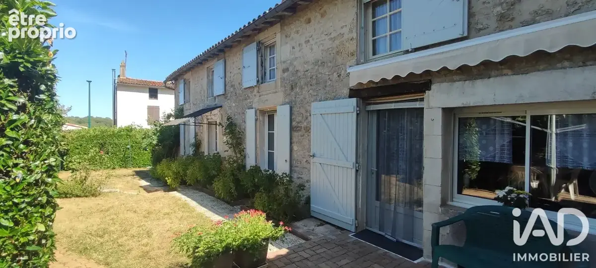 Photo 1 - Maison à SAINTE-NEOMAYE