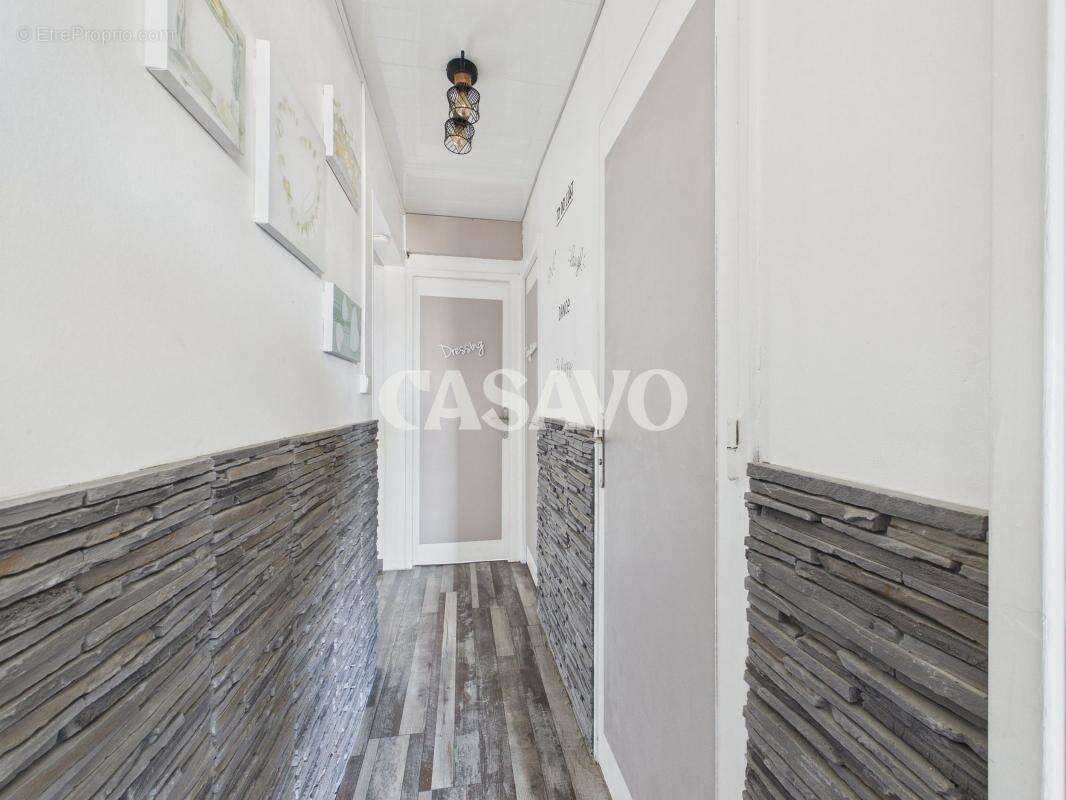 Appartement à SAINT-PRIEST