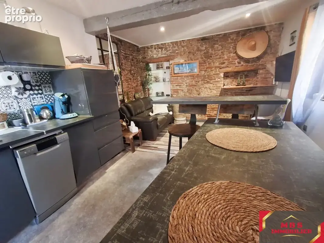 Latour-Bas-Elne - Maison de village T3 - photo 1