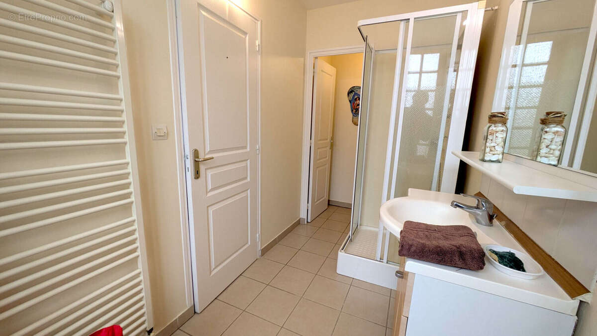 Autre à USSON-DU-POITOU