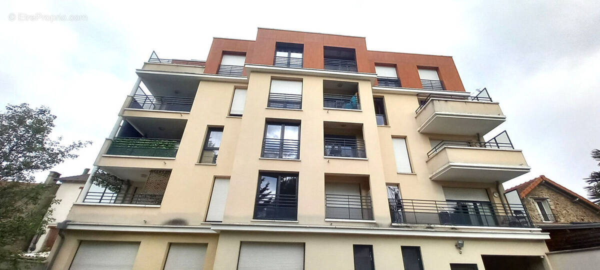 Appartement à BONDY