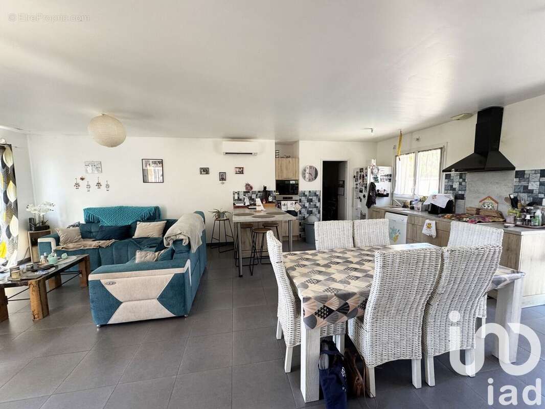 Photo 3 - Maison à SAINT-MARTIN-DU-BOIS