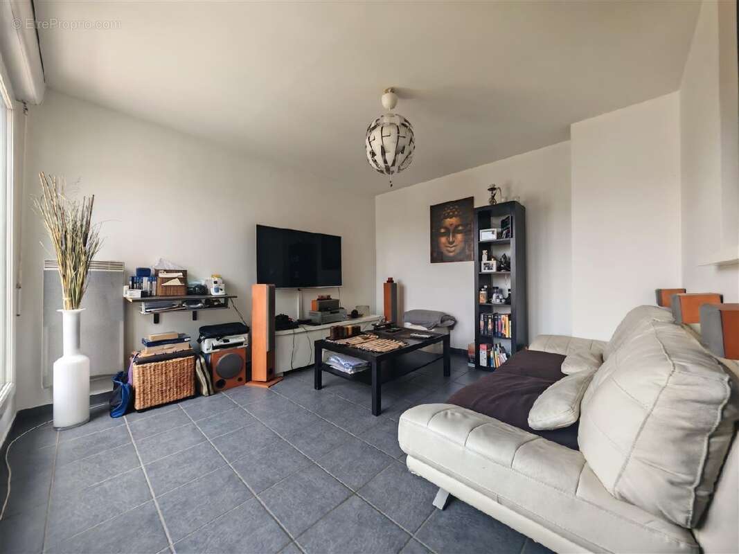 Appartement à LOUVRES