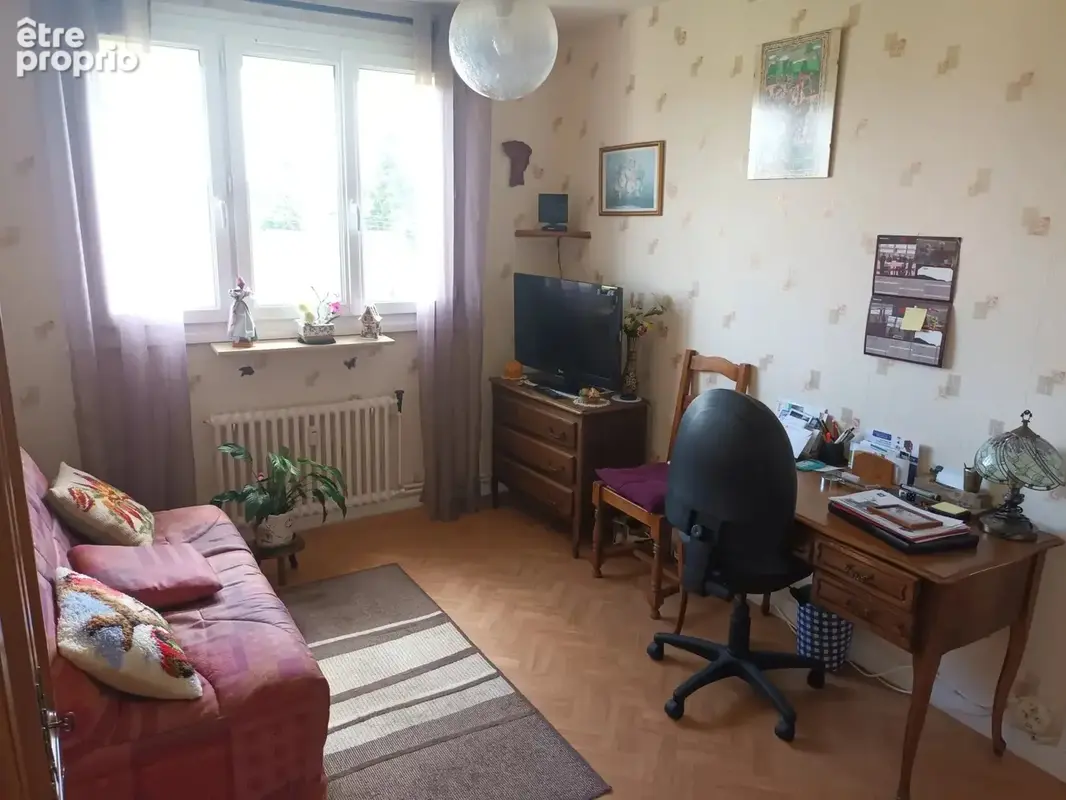 Appartement 4 pièces 81 m² à vendre à Montceau-Les-Mines (71300) - photo 11