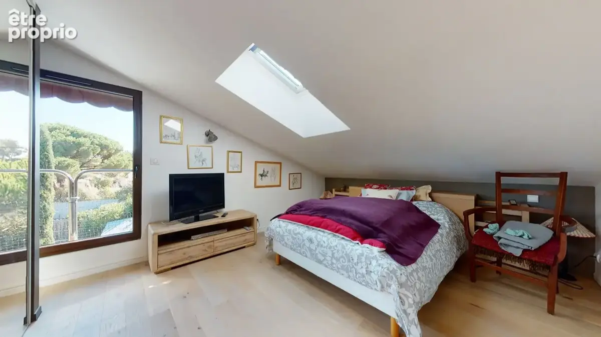 Maison 10 pièces 238 m² à vendre à Gujan-Mestras (33470) - photo 8