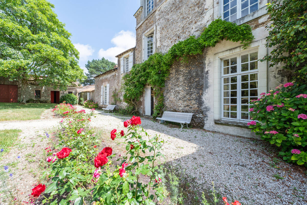 Maison à LE LOROUX-BOTTEREAU