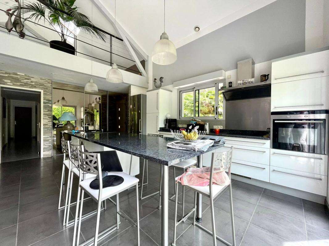 Maison à CHINDRIEUX