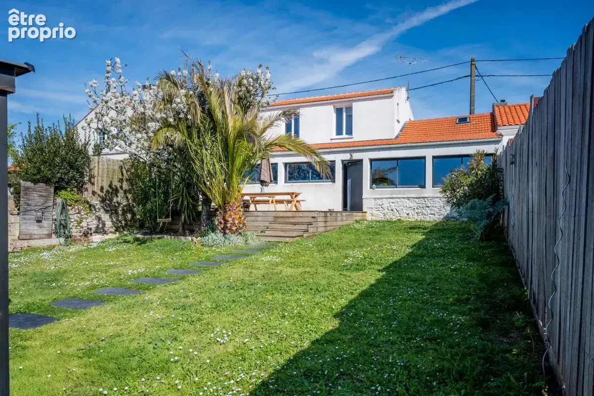 Maison À Vendre - photo 1
