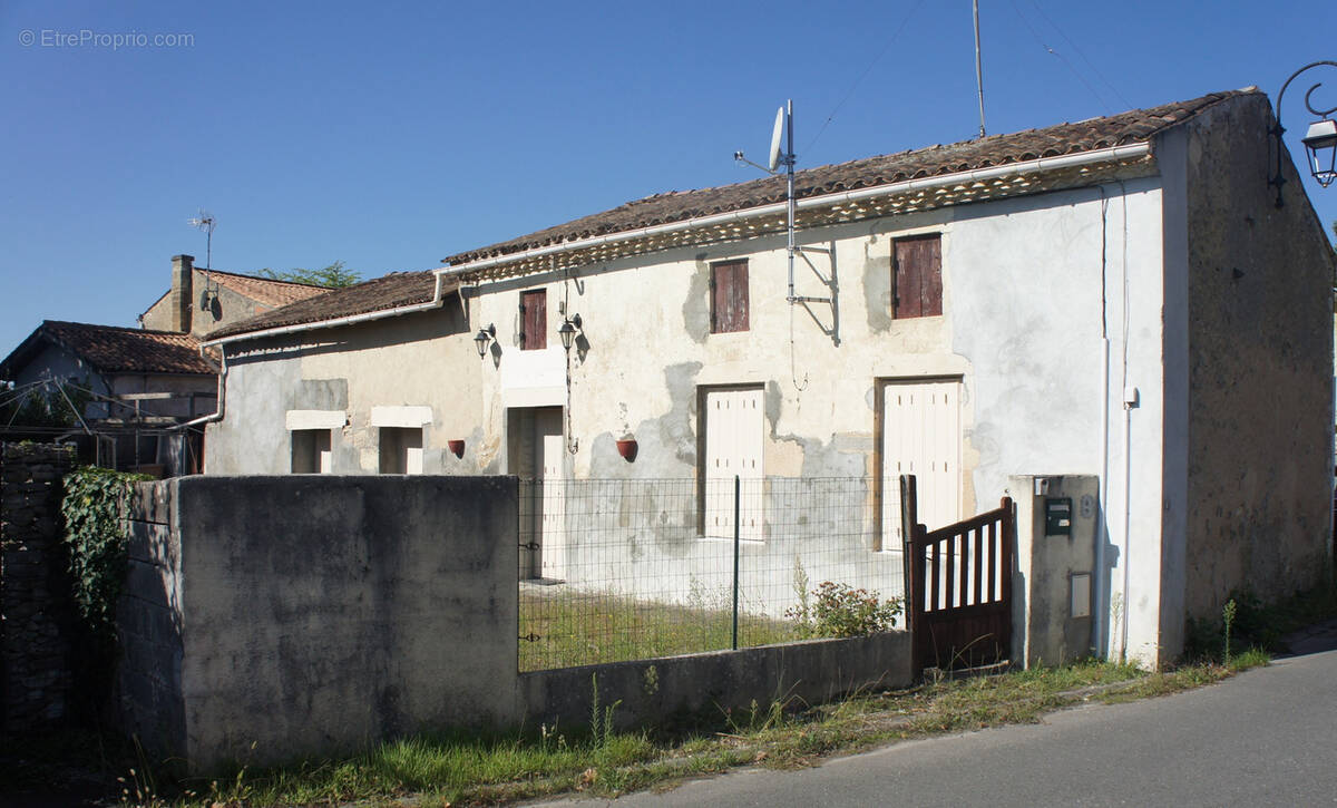 Maison à CARTELEGUE