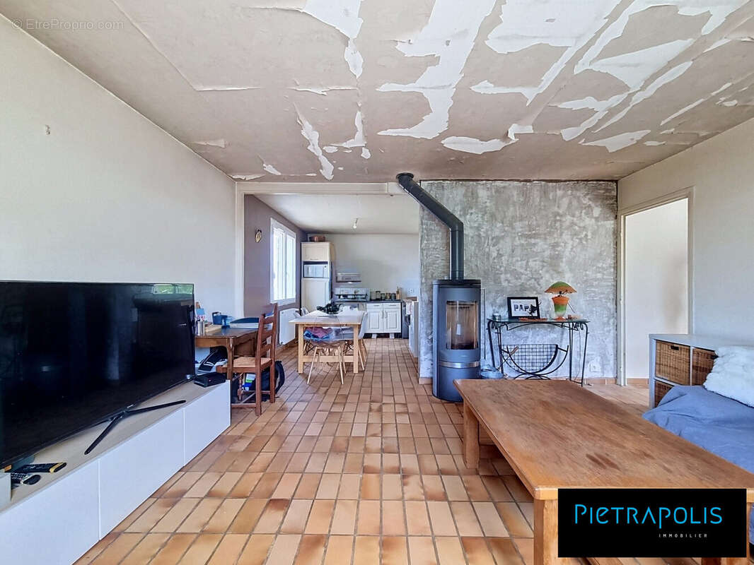 Maison 110 m² à Massieux  - photo 8