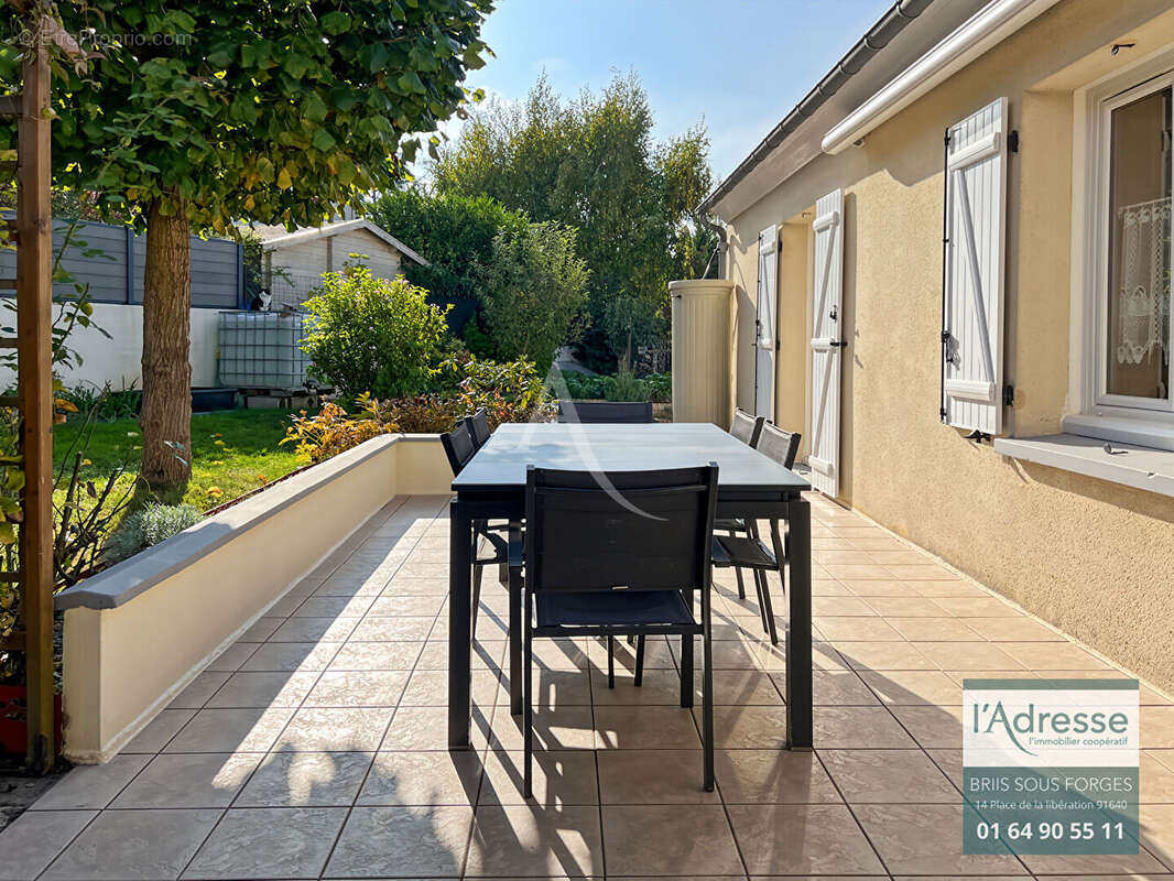 Maison à BRIIS-SOUS-FORGES