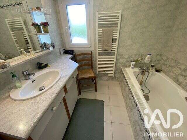 Maison 130 m² à Juigne-Sur-Sarthe  - photo 9
