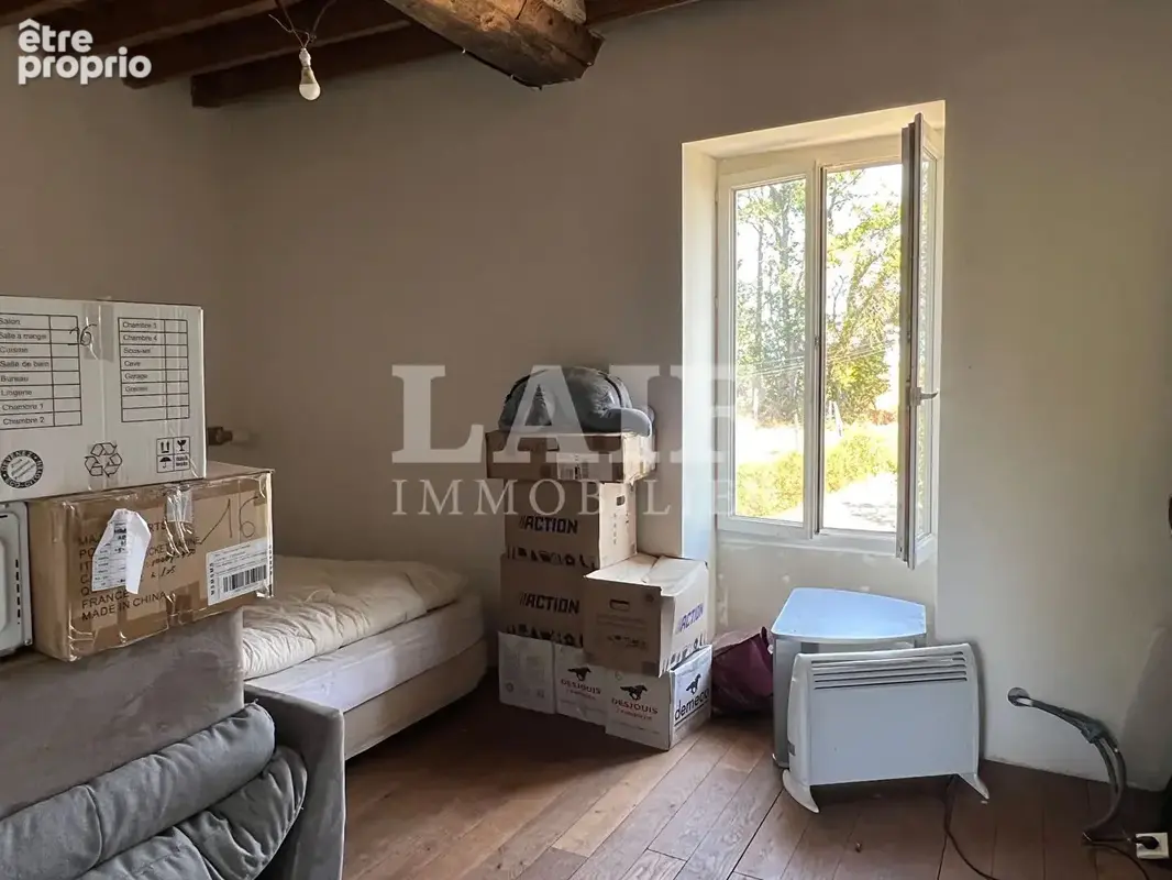 Maison Rânes avec dépendances sur terrain de 4080 m2 - Réf :E15602 - photo 8
