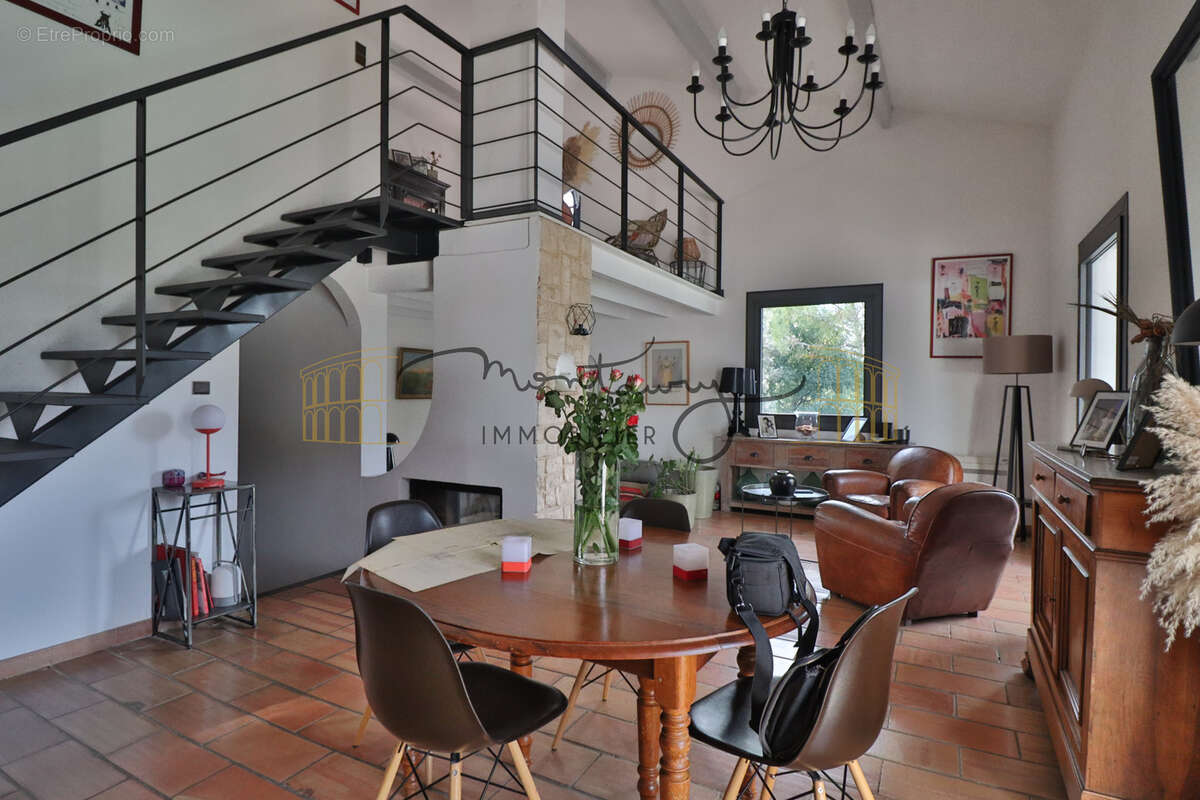 Maison à NIMES
