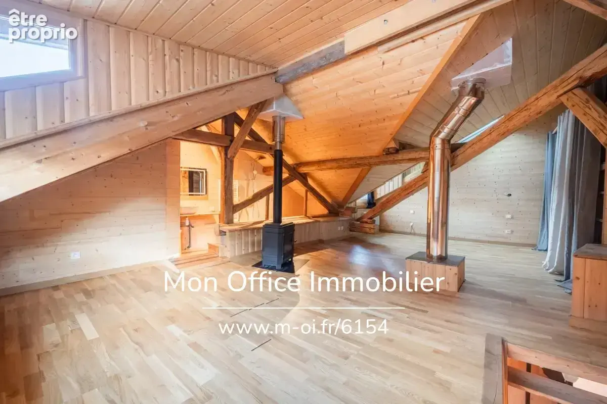 Référence : 6154-TCA. - Maison mitoyenne située au départ des plus belles randonnées du massif de Belledonne et à 10min des 7 La - photo 2