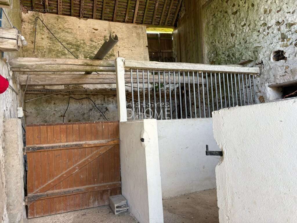 Maison à LA FERTE-GAUCHER