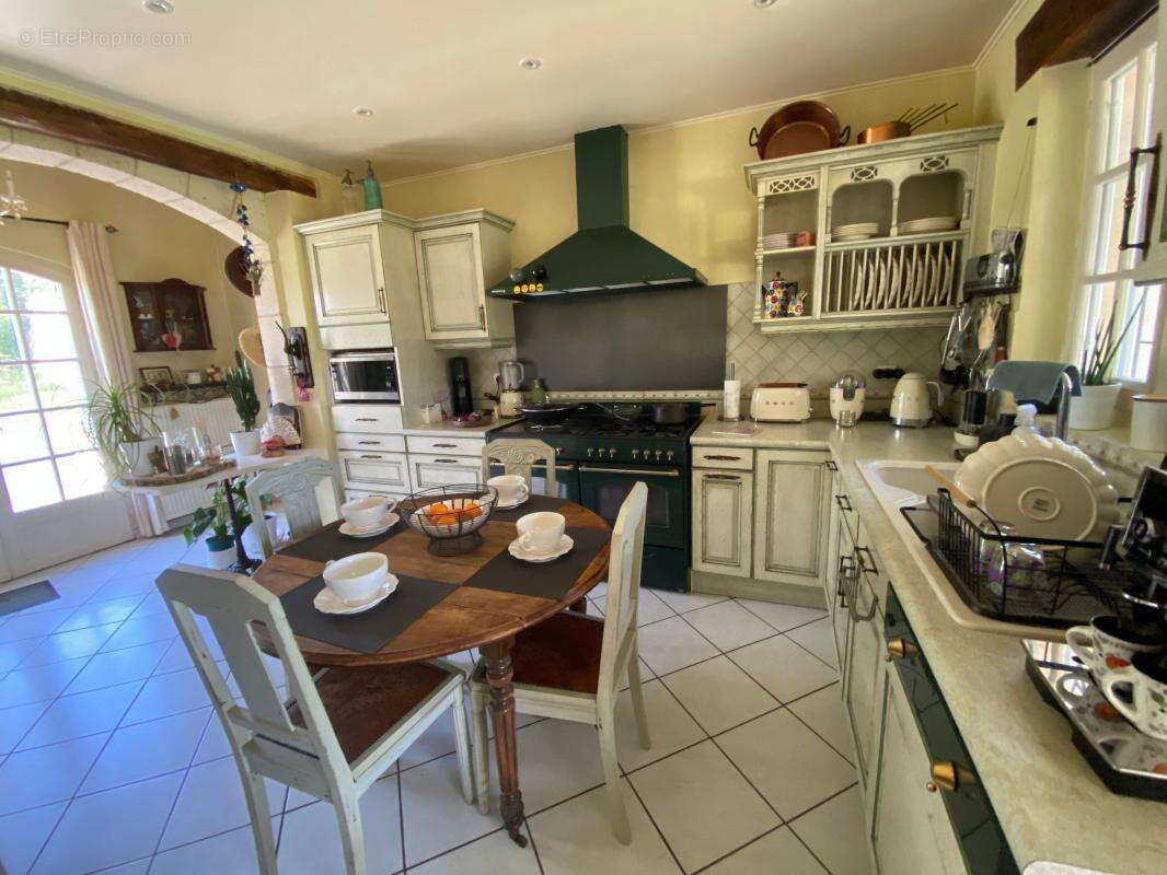 Maison à SAINTE-ALVERE