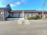 Maison à PONT-SUR-SAMBRE