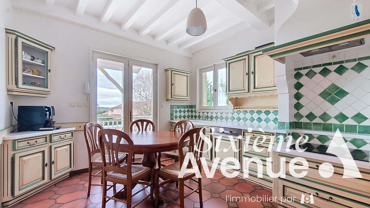 Maison à SAINT-PRIEST