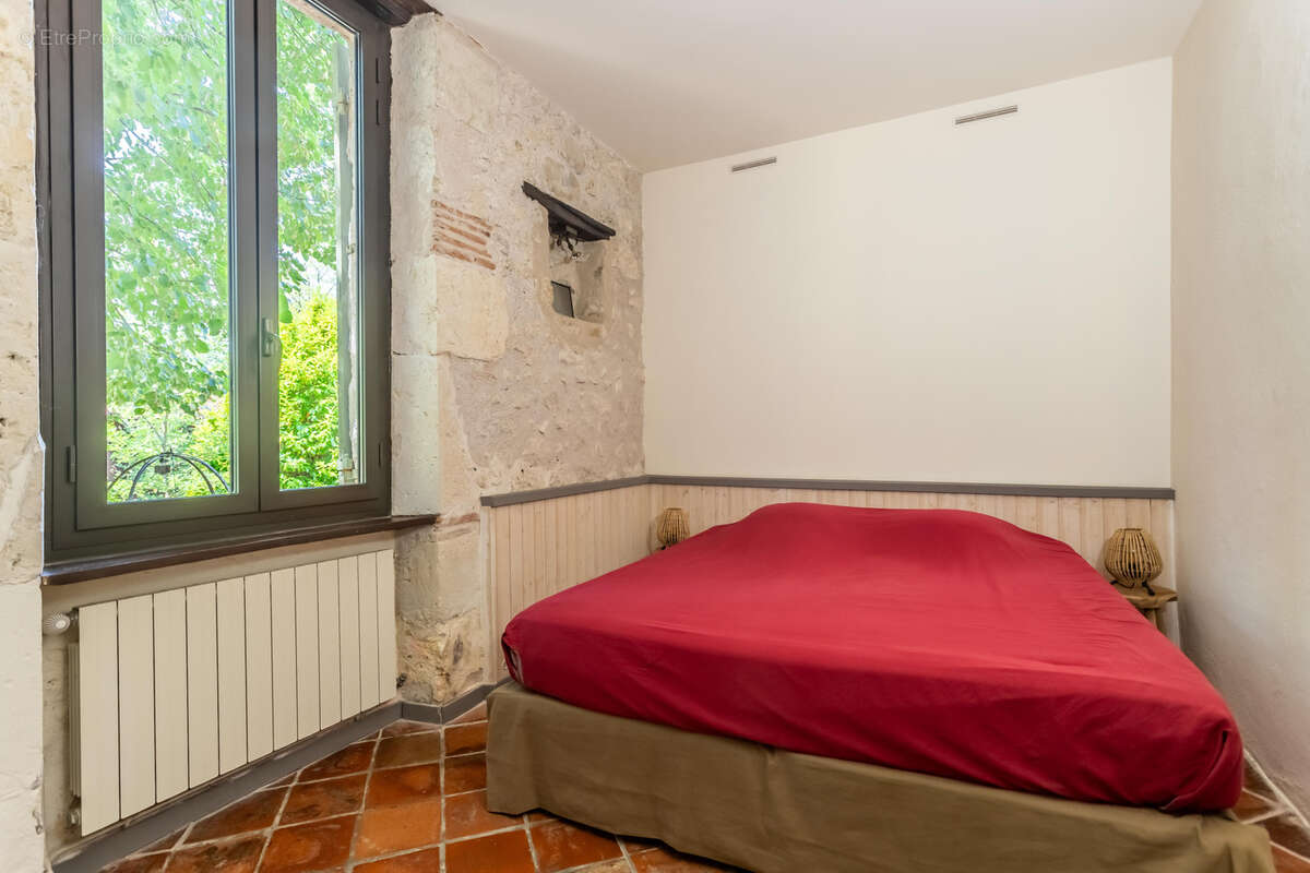 Maison de campagne avec piscine et grange - photo 32