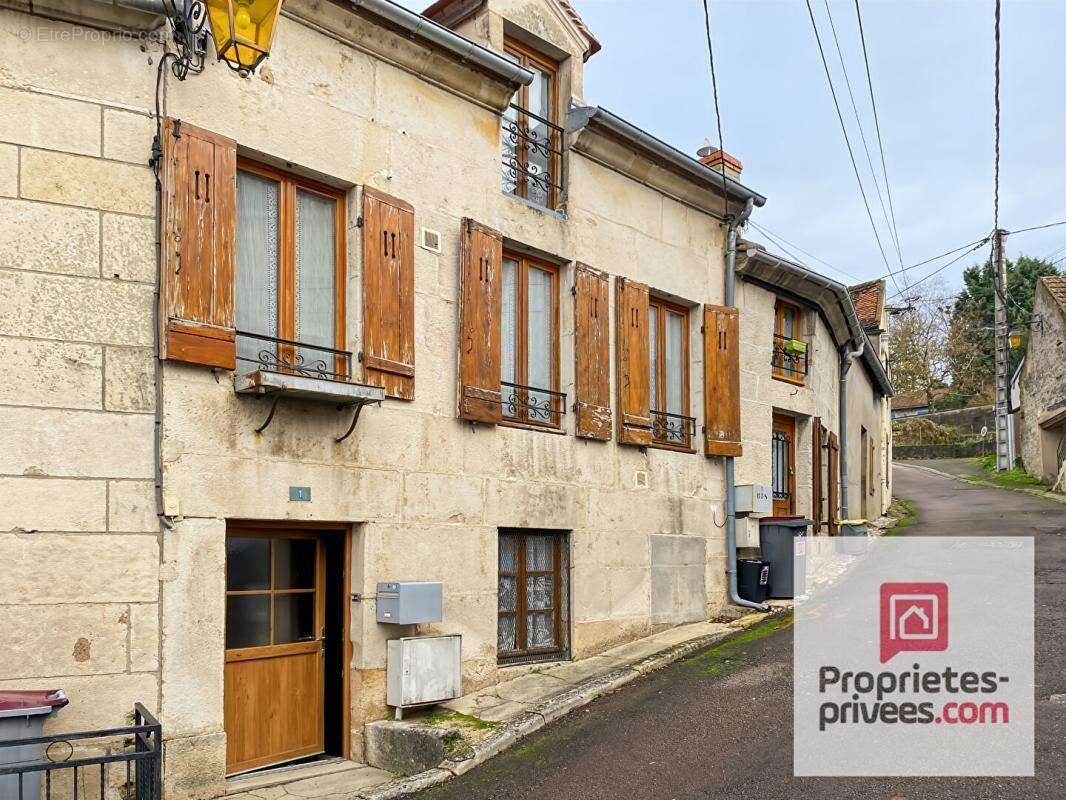 Maison à MONTBARD