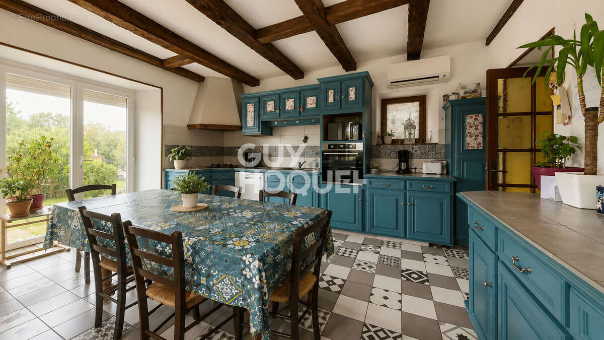 Maison 215m² Melincourt - photo 8