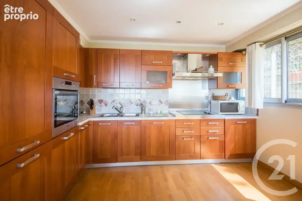 Appartement 84 m² à Nice  - photo 11