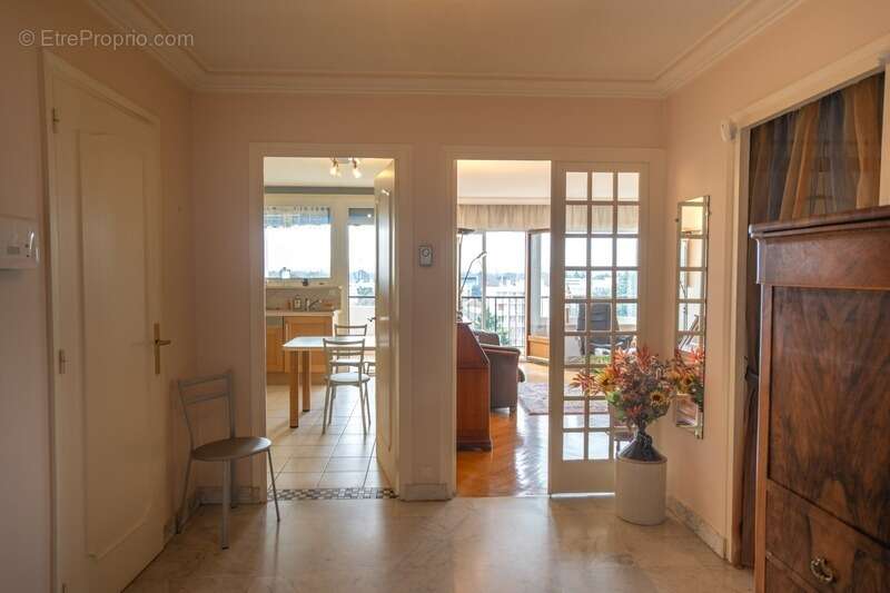 Appartement à BRON