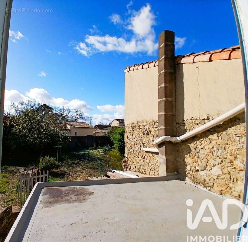 Photo 3 - Maison à AZILLE