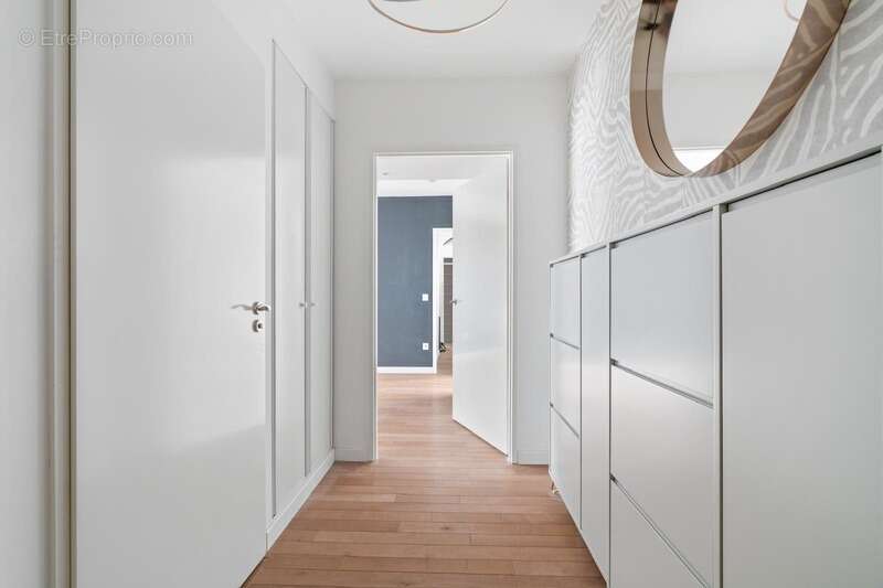 Appartement à ISSY-LES-MOULINEAUX