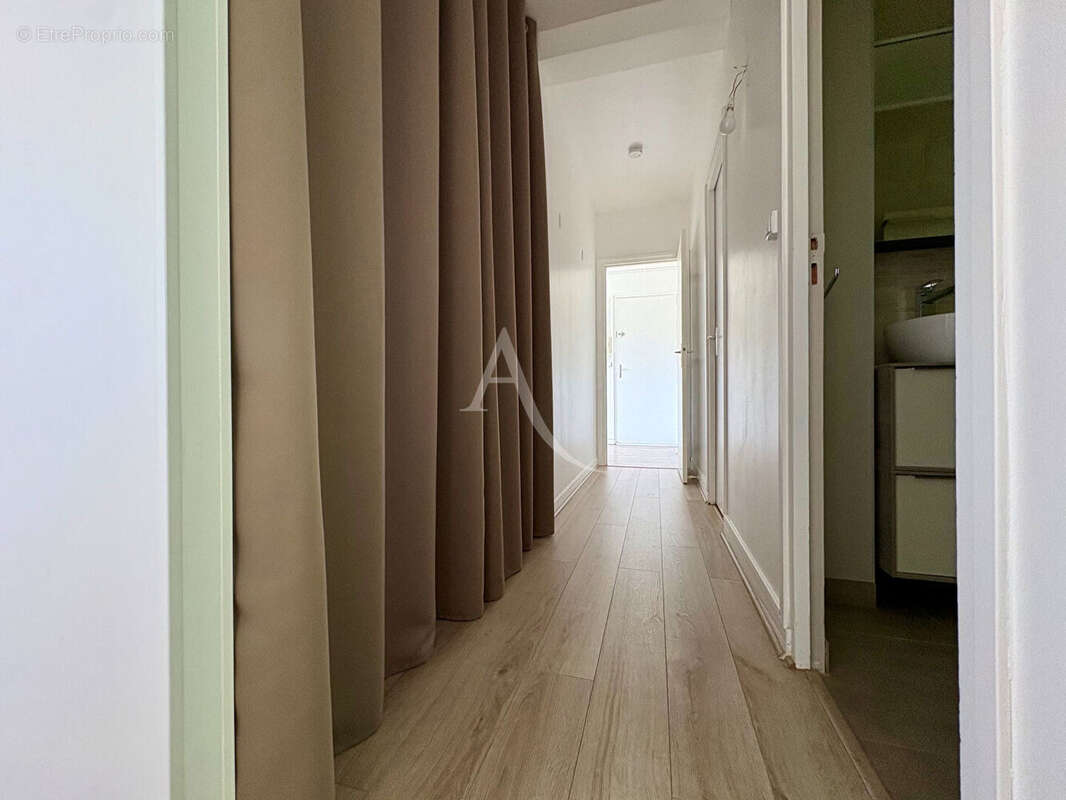 Appartement Bures Sur Yvette 5 pièce(s) 79.35 m2 - photo 3
