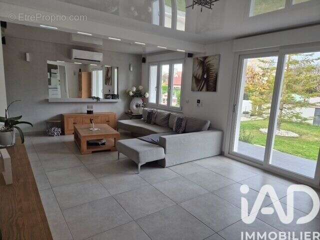 Photo 6 - Maison à SAINT-PARRES-AUX-TERTRES