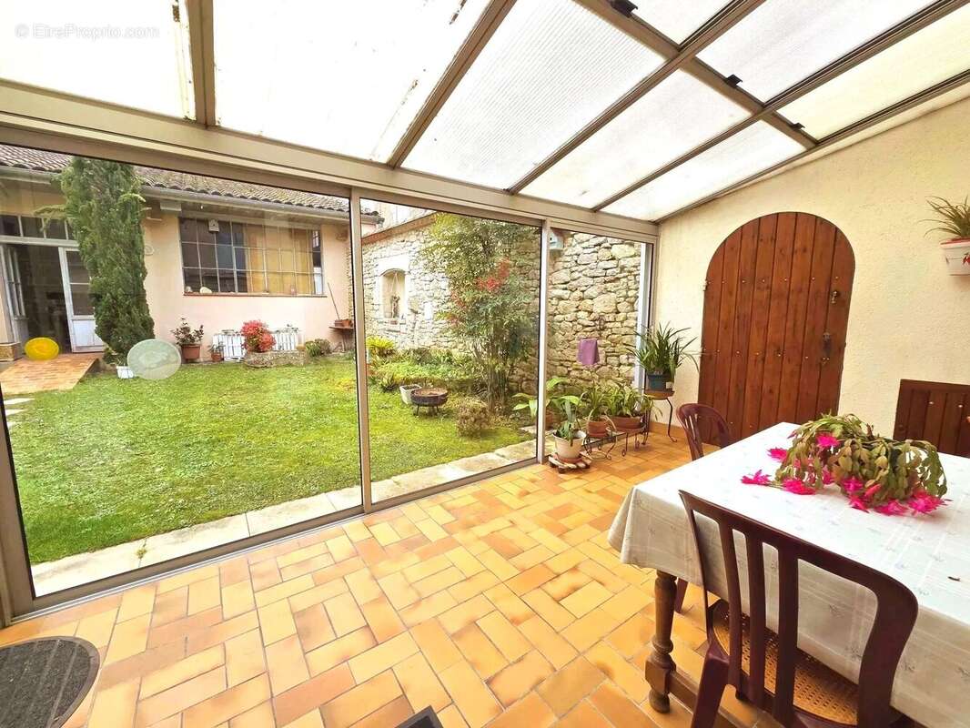 Maison à MONSEGUR