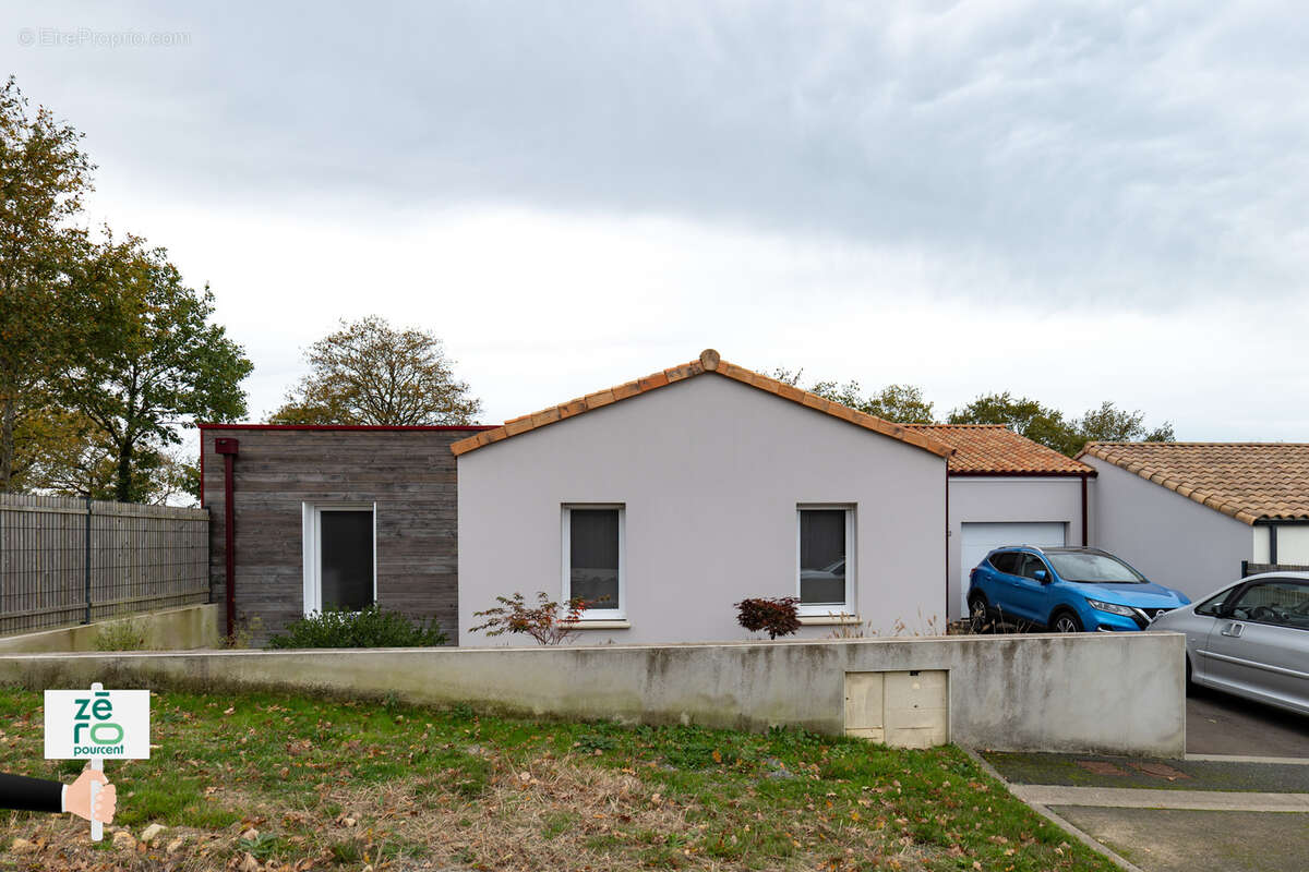 Maison à AIZENAY