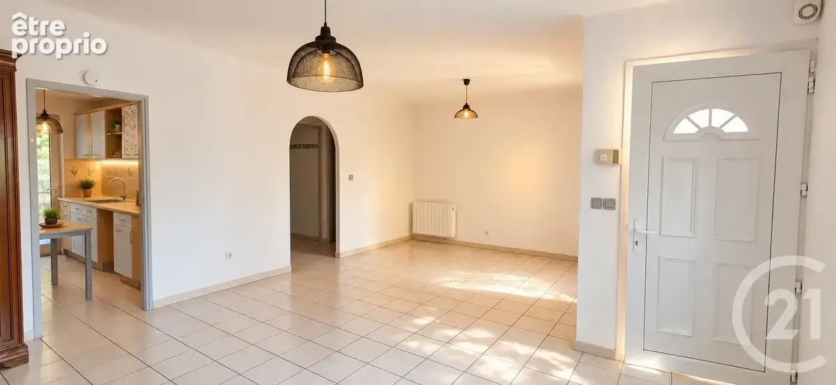 Maison 4 pièces 64 m² à vendre à Saint-Cyprien (66750) - photo 2