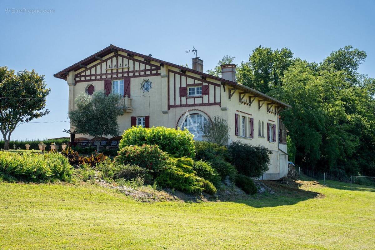 Maison à SAINT-JULIEN-D'ARMAGNAC