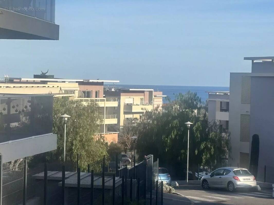 Appartement à VILLENEUVE-LOUBET