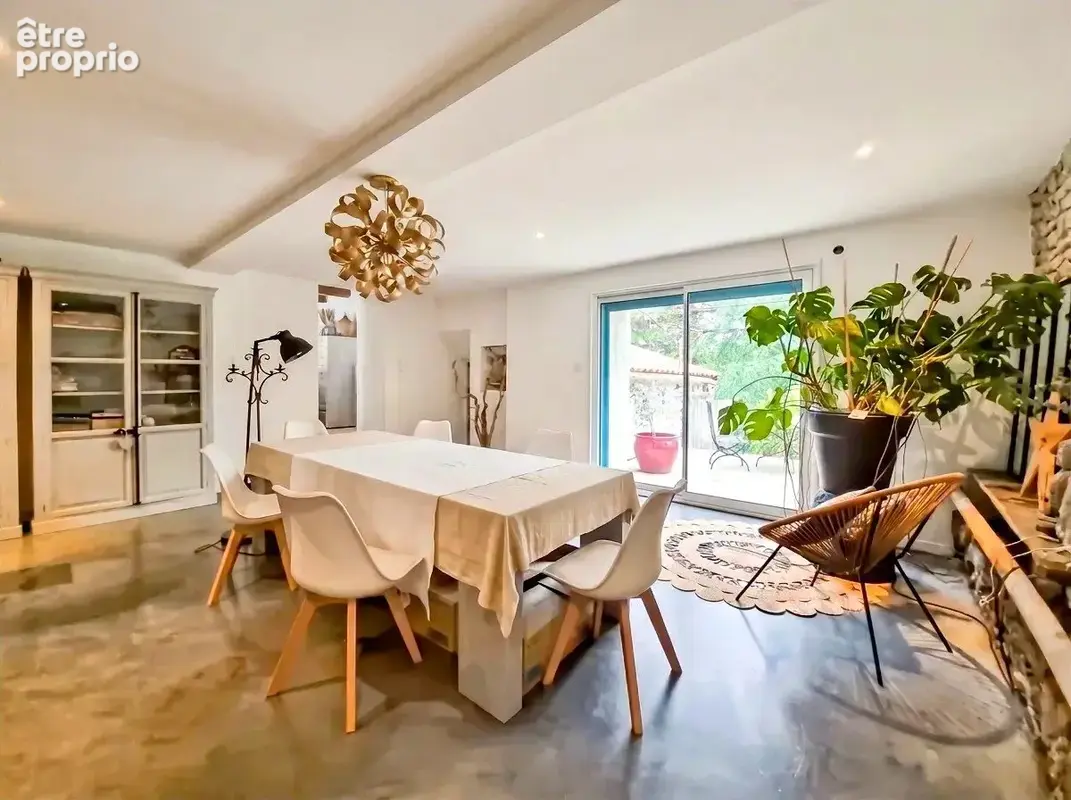 Maison 6 pièces 230 m² à vendre à Frossay (44320) - photo 6