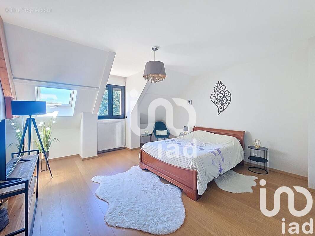 Photo 8 - Maison à GRETZ-ARMAINVILLIERS