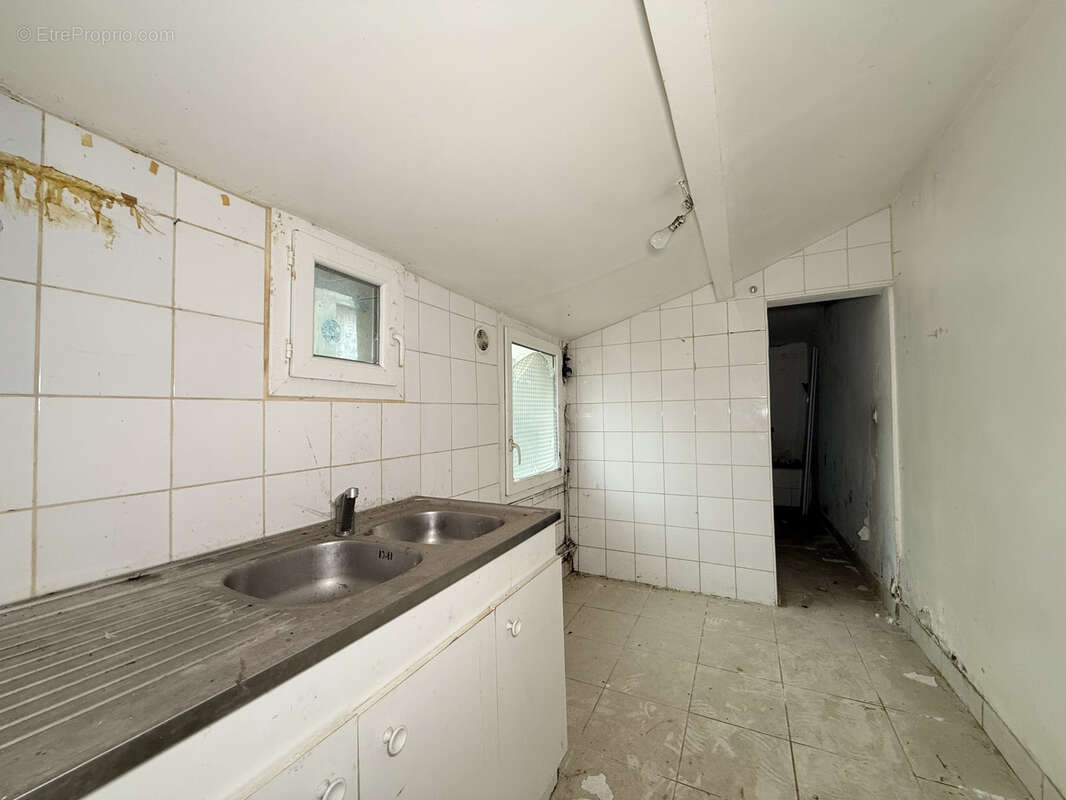 Autre à RUEIL-MALMAISON