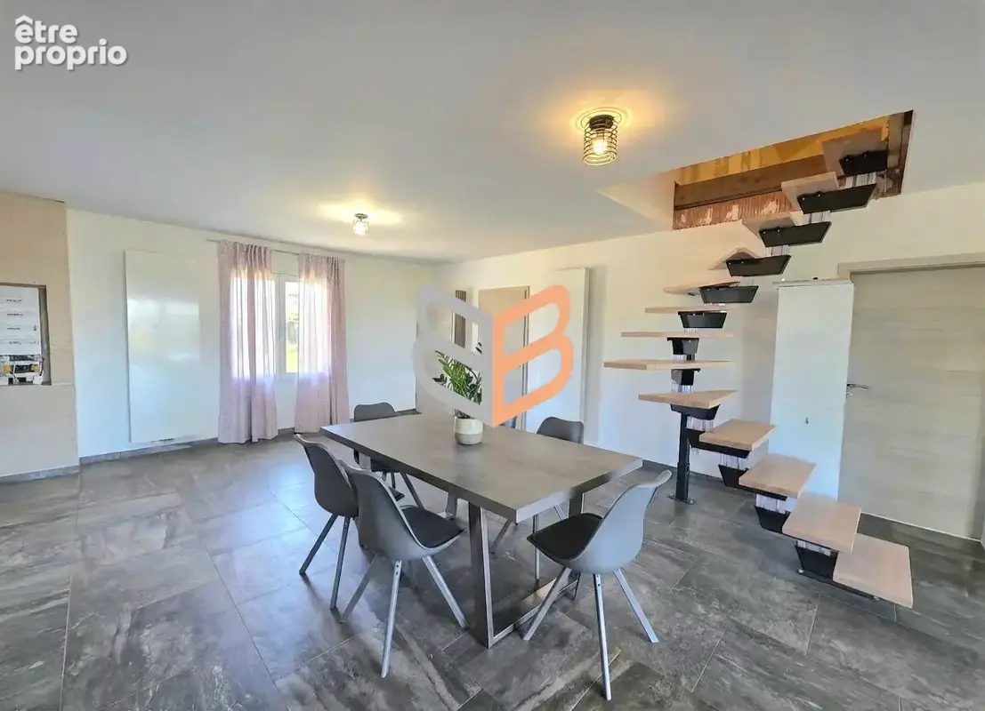 Maison 5 pièces 147 m² à vendre à Pierrepont (54620) - photo 2