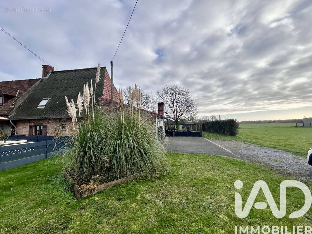 Photo 1 - Maison à MORBECQUE