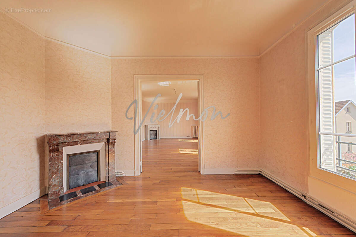 Appartement à SAINT-GERMAIN-EN-LAYE
