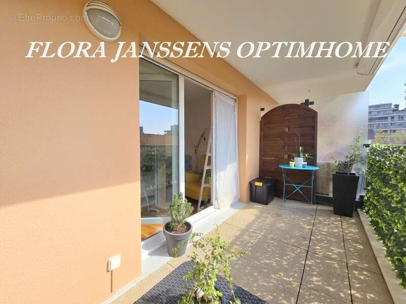 Appartement à COLOMBES