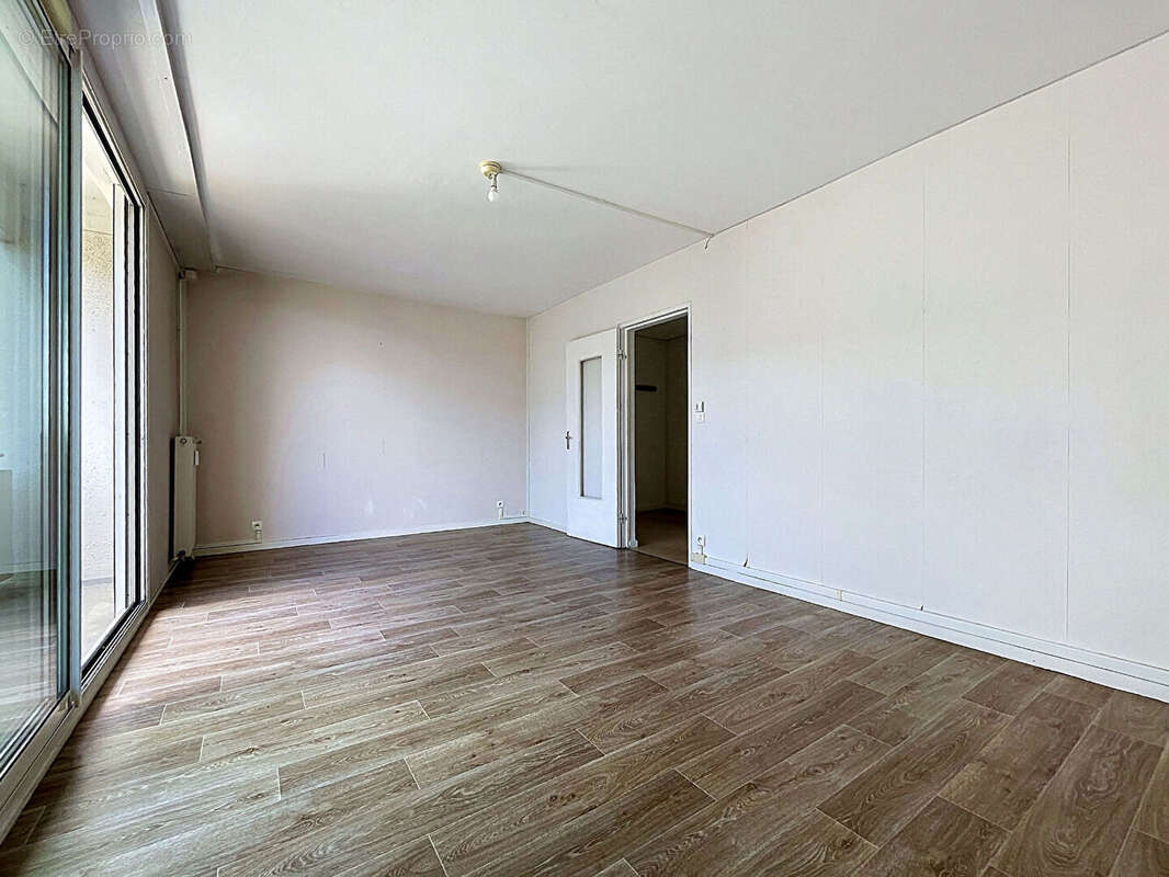 Appartement à TRELAZE