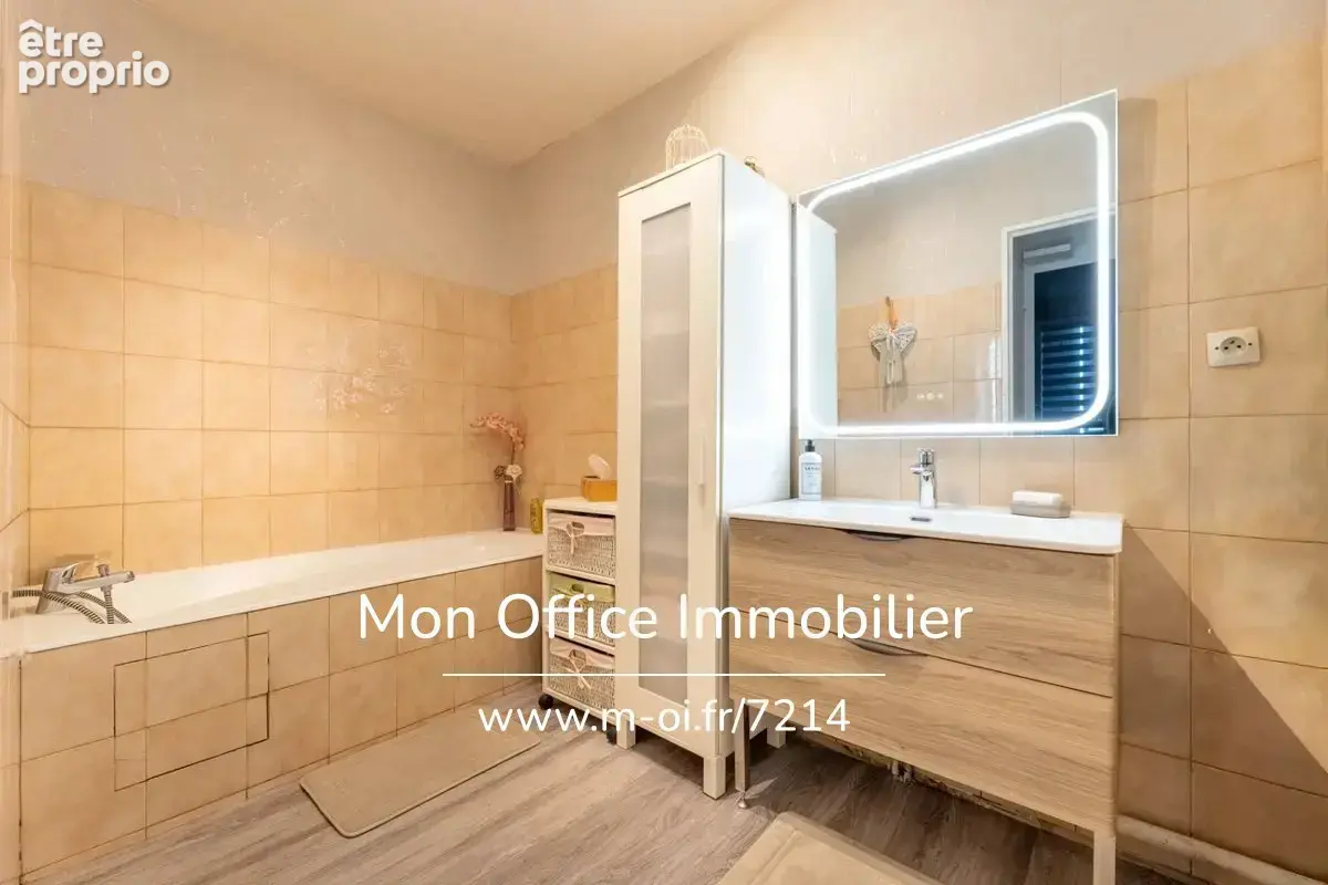Référence : 7214-GBE - Appartement 4 pièces avec  terrasse - photo 8