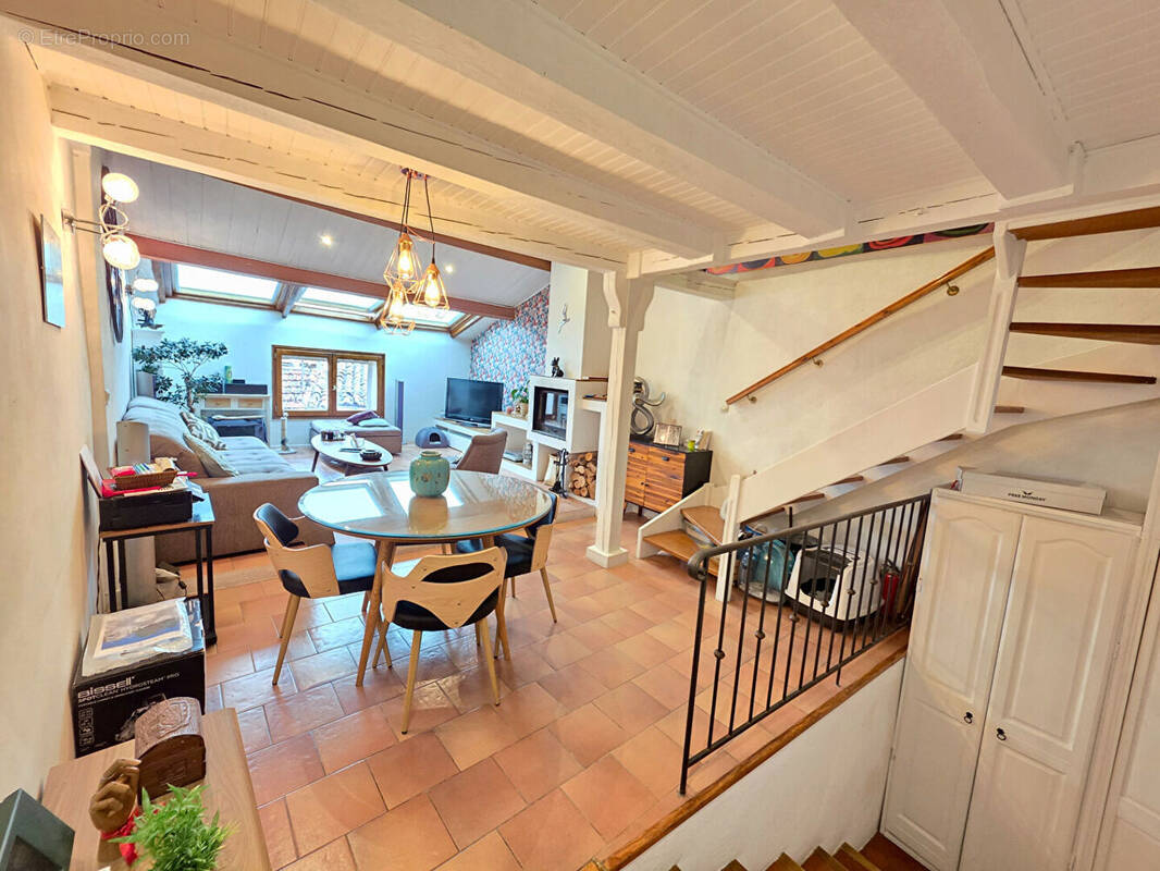 Appartement à LE BROC