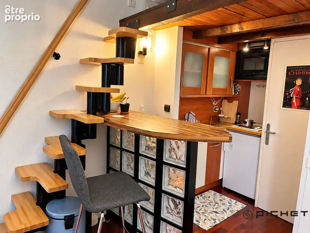 Paris 6ème - saint-germain-des-prés - studio avec mezzanine - rue christine - photo 2