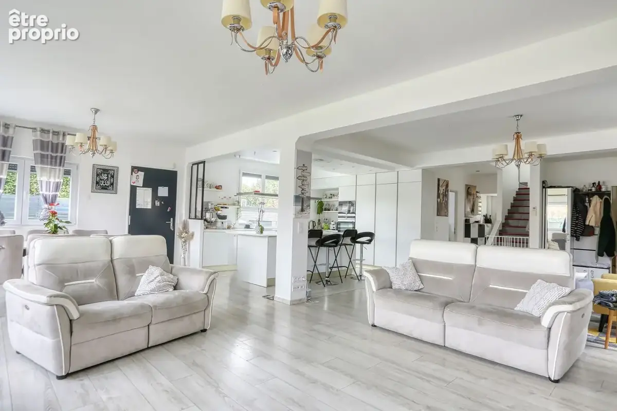 Maison 9 pièces 270 m² à vendre à Argenteuil (95100) - photo 5
